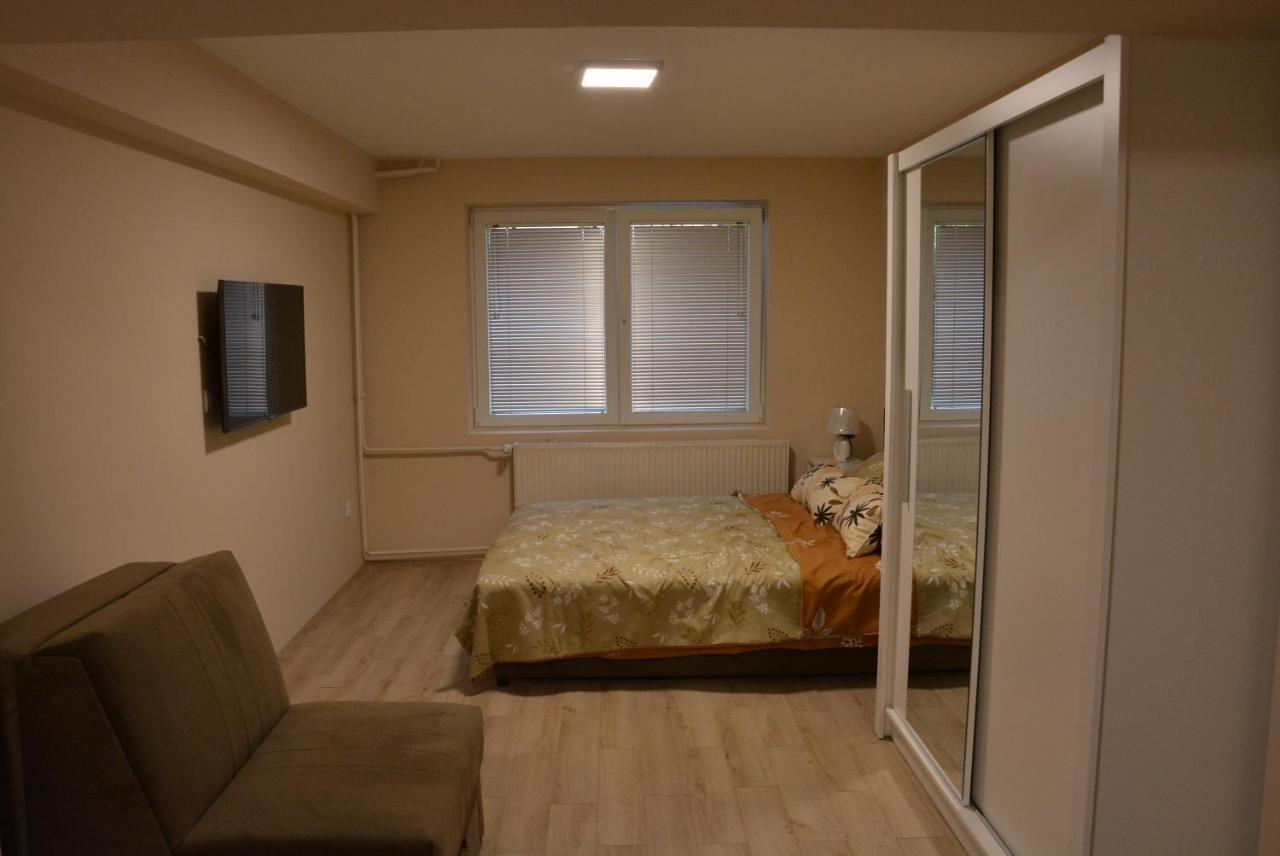 Garden Apartmani ياغودينا المظهر الخارجي الصورة