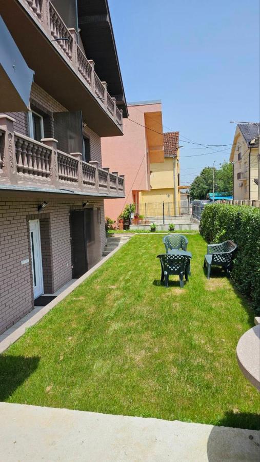 Garden Apartmani ياغودينا المظهر الخارجي الصورة