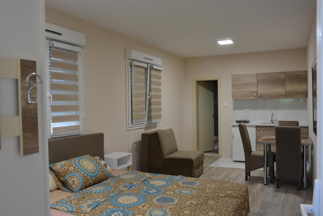 Garden Apartmani ياغودينا المظهر الخارجي الصورة
