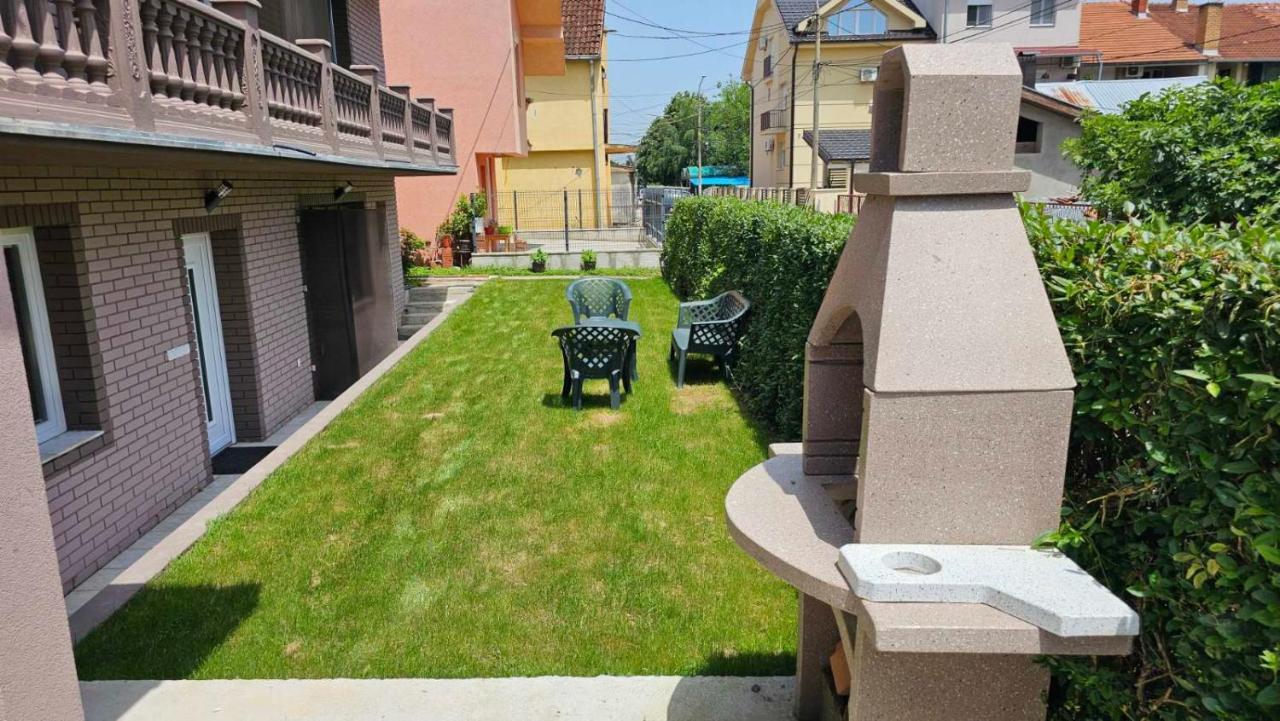 Garden Apartmani ياغودينا المظهر الخارجي الصورة